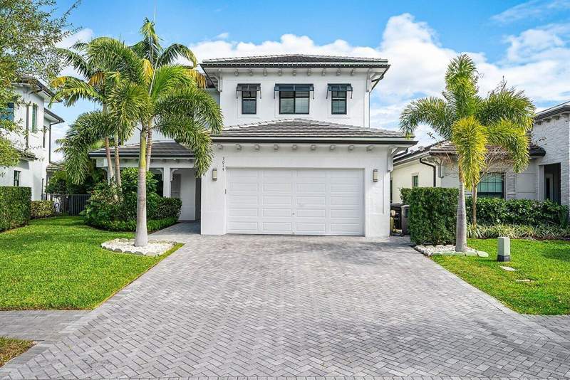5 bedroom Single Family Residence at 3019 Gin Berry Way, Banyan Cay Resort Community Plat, West Palm Beach — photo 2