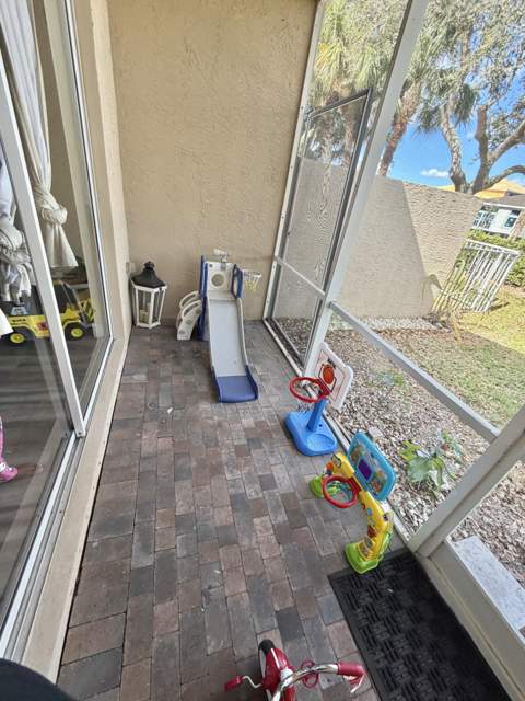 159 Berenger Walk, Royal Palm Beach FL - photo 15 of 17