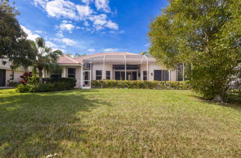 1507 SW Mockingbird Circle, Port St. Lucie FL - photo 6 of 28