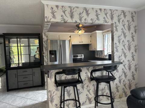 81 Windsor D, West Palm Beach FL - photo 7 of 18