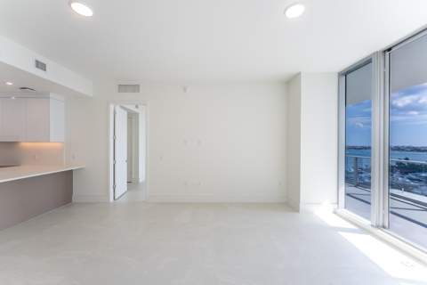 220 Lake Shore Drive #1011, Lake Park FL - photo 15 of 67