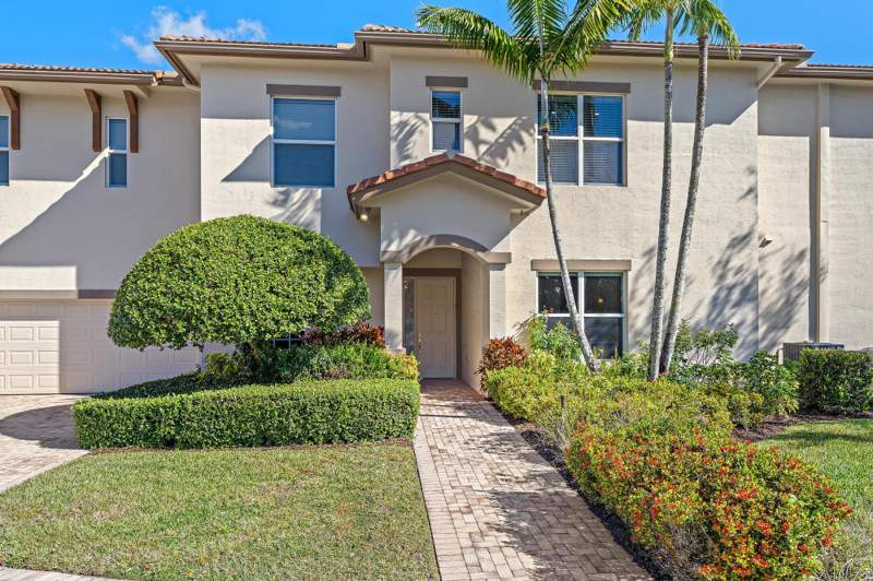 2 bedroom Condominium at 10136 Orchid Reserve Drive, Ibis - Orchid Reserve, West Palm Beach — photo 5