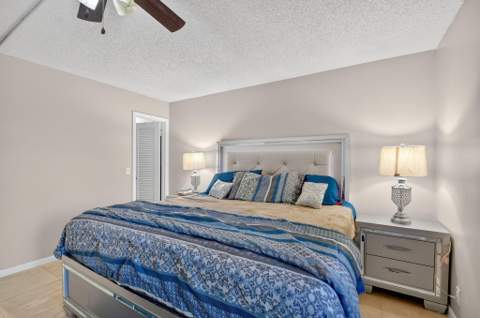 743 Burgundy P, Delray Beach FL - photo 21 of 46