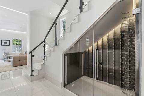 157 Peruvian Avenue, Palm Beach FL - photo 9 of 35
