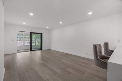 5 Abbey Lane #207, Delray Beach FL - photo 10 of 30