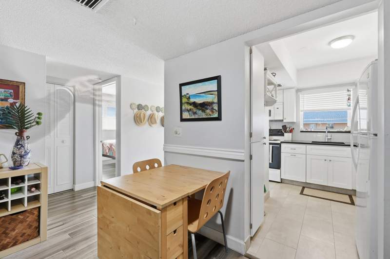 2 bedroom Condominium at 18081 SE Country Club Drive #6-60, Little Club Condo, Jupiter — photo 3