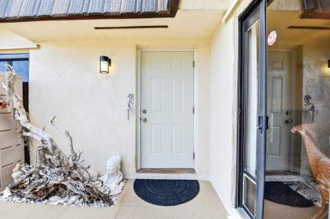 1545 W Forest Lakes Circle #B, West Palm Beach FL - photo 9 of 51