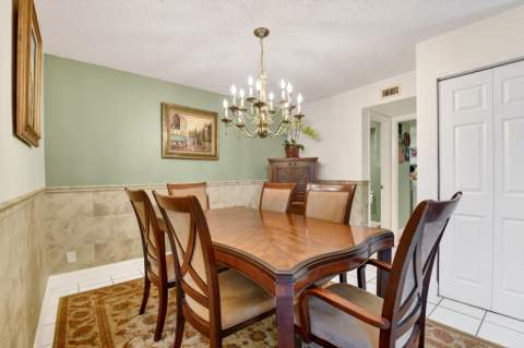 1545 W Forest Lakes Circle #B, West Palm Beach FL - photo 16 of 51