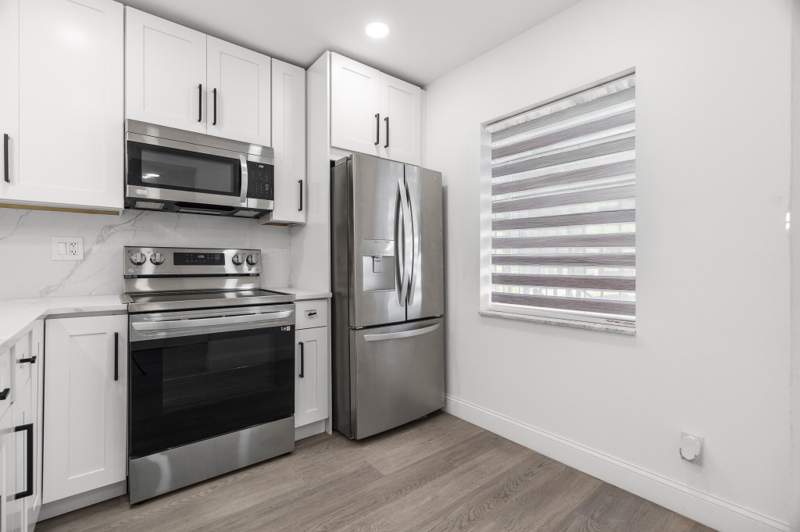 2 bedroom Condominium at 5 Abbey Lane #207, Villages Of Oriole Abbey Condo, Delray Beach — photo 3