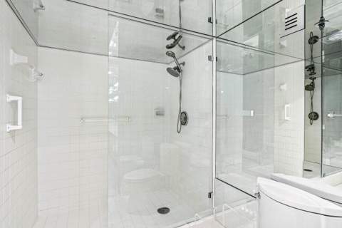 2427 Presidential Way #701, West Palm Beach FL - photo 15 of 23