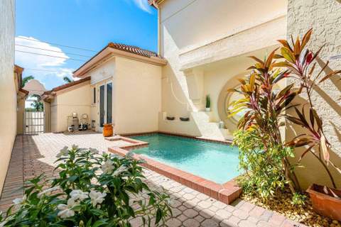4517 S Ocean Boulevard, Highland Beach FL - photo 6 of 57