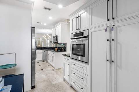 4517 S Ocean Boulevard, Highland Beach FL - photo 18 of 57