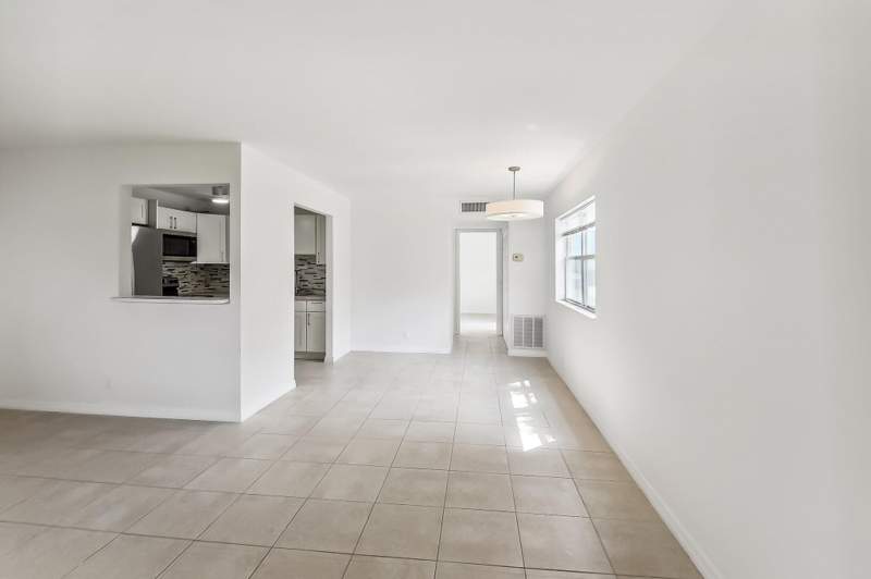 1 bedroom Condominium at 447 Saxony J Way #447-J, Kings Point Saxony Condos, Delray Beach — photo 5