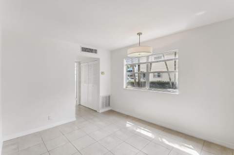 447 Saxony J Way #447-J, Delray Beach FL - photo 9 of 26