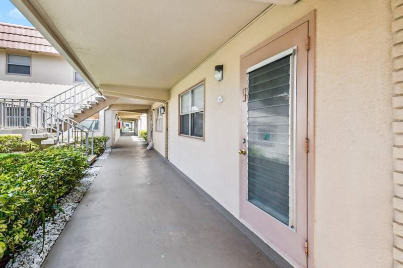 1 bedroom Condominium at 447 Saxony J Way #447-J, Kings Point Saxony Condos, Delray Beach — photo 4