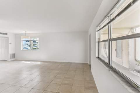 447 Saxony J Way #447-J, Delray Beach FL - photo 24 of 26
