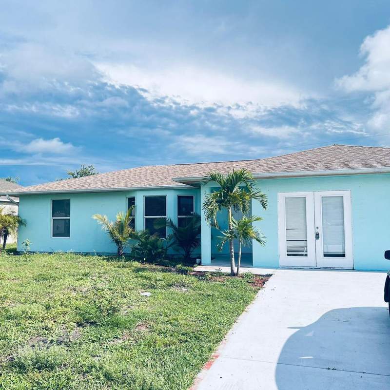 4 bedroom Single Family Residence at 1150 SW Haleyberry Avenue, Port St Lucie Section 33, Port St. Lucie — photo 2