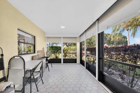5750 Parkwalk Circle, Boynton Beach FL - photo 23 of 46