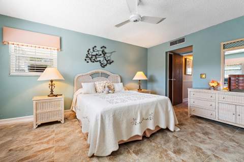 2950 SE Ocean Blvd. #135-8, Stuart FL - photo 12 of 24