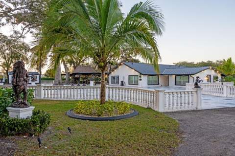 16200 Orange Avenue, Fort Pierce FL - photo 7 of 127