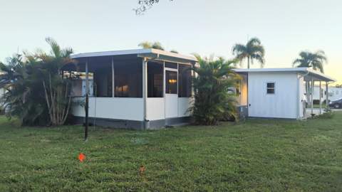 20911 Sunrise Drive, Boca Raton FL - photo 7 of 33