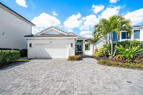 13765 Le Havre Drive, Palm Beach Gardens FL - photo 6 of 60