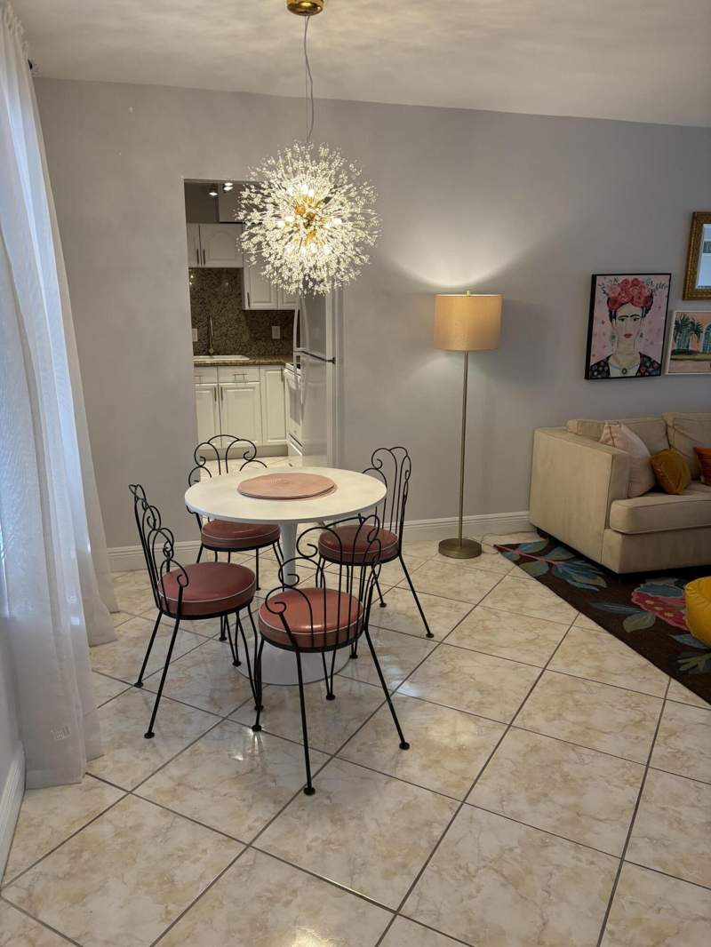 3 bedroom Condominium at 510 Prosperity Farms Road #8b, Earman Villas Condo, North Palm Beach — photo 2
