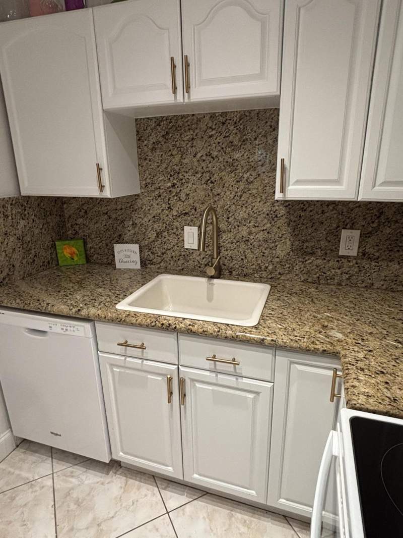 3 bedroom Condominium at 510 Prosperity Farms Road #8b, Earman Villas Condo, North Palm Beach — photo 5