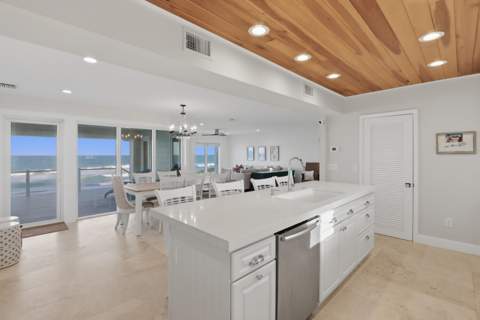 1031 SE Macarthur Boulevard, Stuart FL - photo 9 of 73