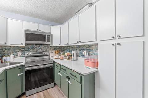 723 Sunny Pine Way #H2, Greenacres FL - photo 10 of 40