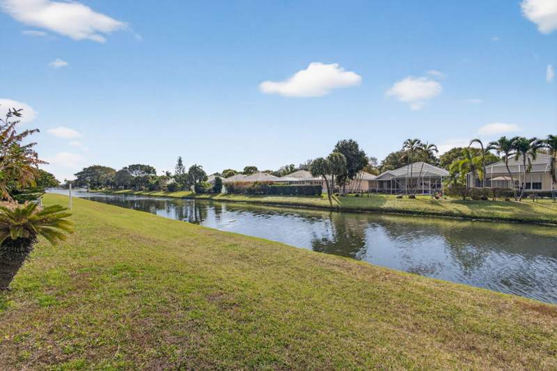 2 bedroom Single Family Residence at 3646 Cypress Street, Pbg, Palm Beach Gardens — photo 3