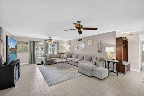 3646 Cypress Street, Palm Beach Gardens FL - photo 19 of 67