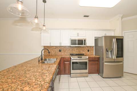 569 NW Cortina Lane, Port St. Lucie FL - photo 21 of 76