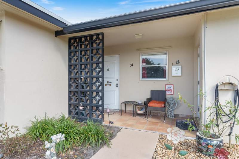 2 bedroom Condominium at 1022 Circle Drive #A, High Point, Delray Beach — photo 2