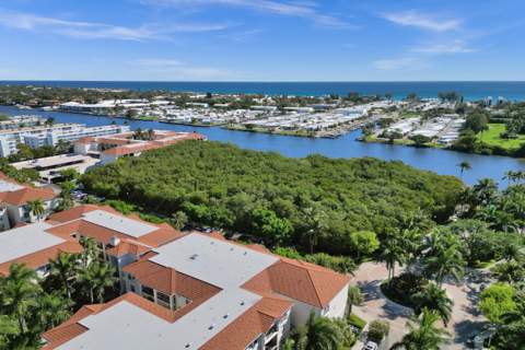 2113 Tuscany Way, Boynton Beach FL - photo 11 of 68