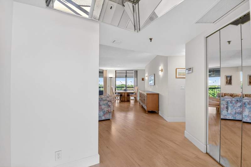 2 bedroom Condominium at 5279 Fountains Drive #604, Fountains South cond 3B decl filed 10-7-85 In, Lake Worth — photo 4