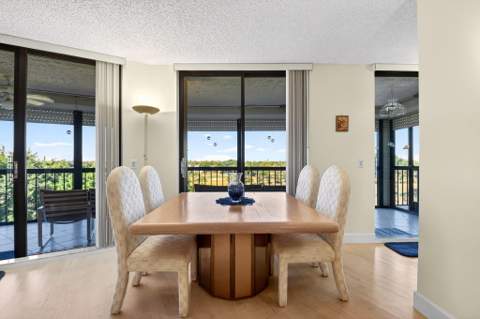 5279 Fountains Drive #604, Lake Worth FL - photo 13 of 59
