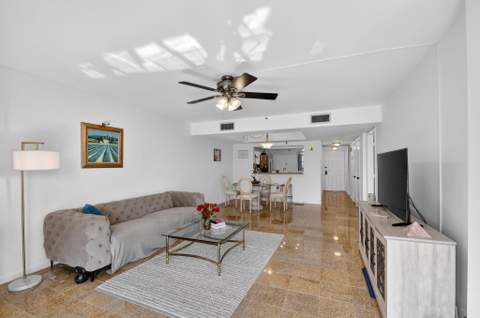 7030 Half Moon Circle #117, Hypoluxo FL - photo 20 of 80
