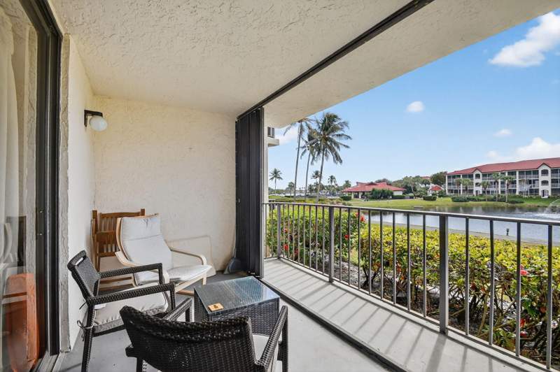 2 bedroom Condominium at 7030 Half Moon Circle #117, Half Moon Bay Condo Ph I And II, Hypoluxo — photo 4