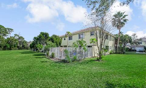 845 Imperial Lake Road, West Palm Beach FL - photo 6 of 42