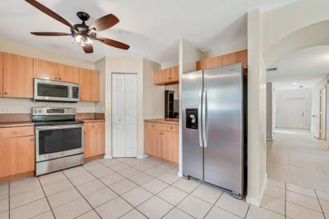 845 Imperial Lake Road, West Palm Beach FL - photo 17 of 42