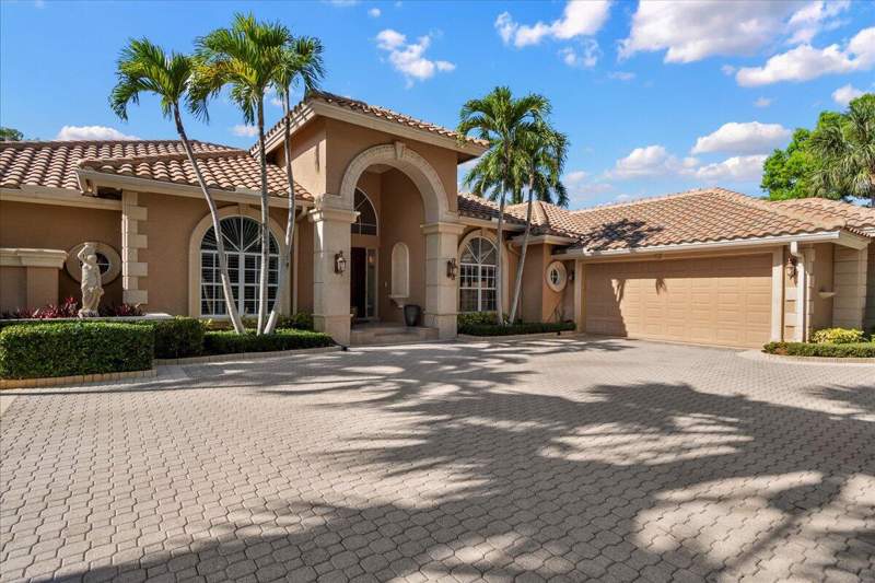 3 bedroom Single Family Residence at 1338 Breakers West Boulevard, Breakers West 16, West Palm Beach — photo 3