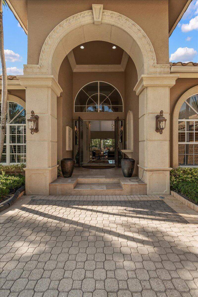 3 bedroom Single Family Residence at 1338 Breakers West Boulevard, Breakers West 16, West Palm Beach — photo 4