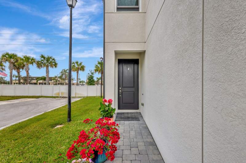 3 bedroom Townhouse at 2401 SE Tarvest Way, Trillium, Stuart — photo 5