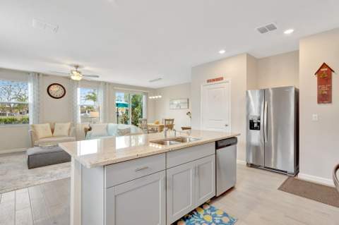 2401 SE Tarvest Way, Stuart FL - photo 12 of 47