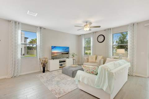 2401 SE Tarvest Way, Stuart FL - photo 15 of 47