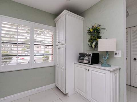 9264 Vista Del Lago #24-i, Boca Raton FL - photo 6 of 22