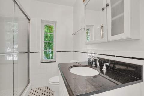 417 N 12th Avenue, Lake Worth FL - photo 19 of 42