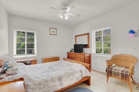 417 N 12th Avenue, Lake Worth FL - photo 20 of 42