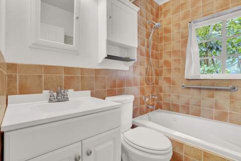 417 N 12th Avenue, Lake Worth FL - photo 21 of 42